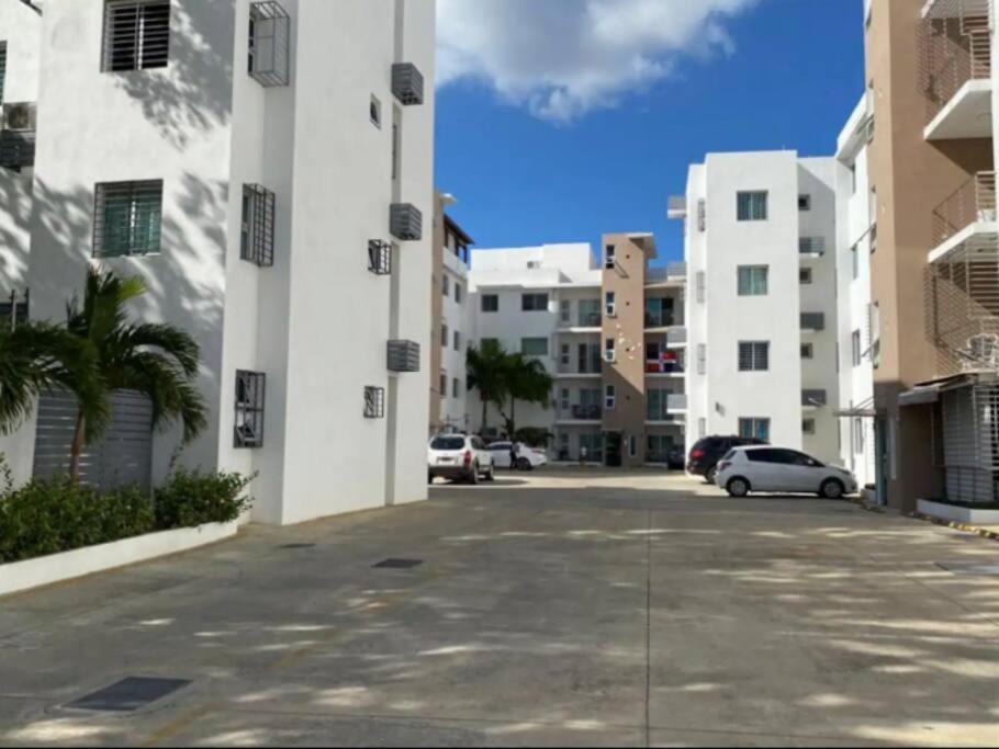 Comodas 3 Hab Con Piscina, Wifi 1Er Nivel Santiago De Los Caballeros Bagian luar foto